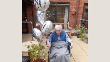 80th birthday party for Acacia care home Resident